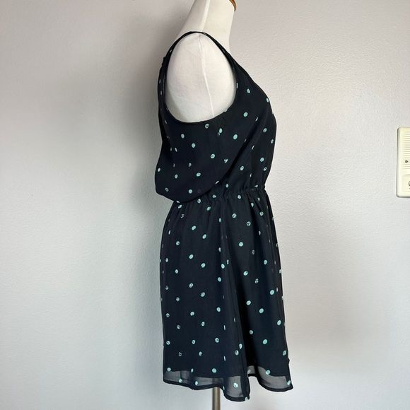 O'Neill Sleeveless Black & Teal Dot Detail Open Back Skater Scoop Neck Dress - Picture 4 of 8